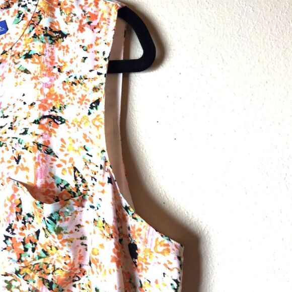 Women's APT 9 XXL Floral Dress Sleeveless V Neck  Elastic Waist Pockets - Picture 6 of 15